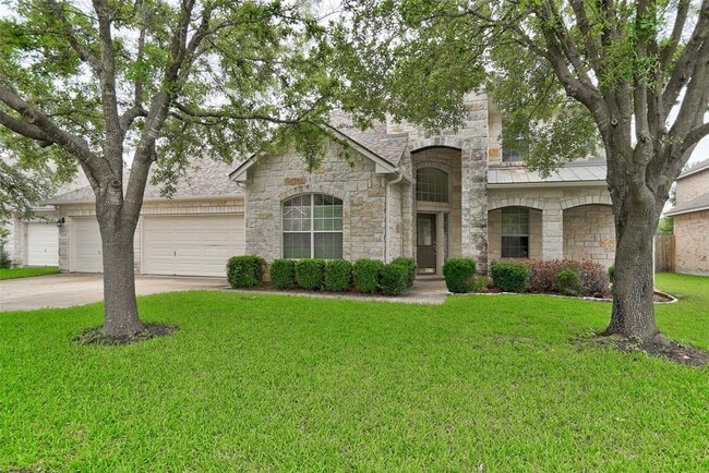 Primary Photo - 3129 Goldenoak Cir