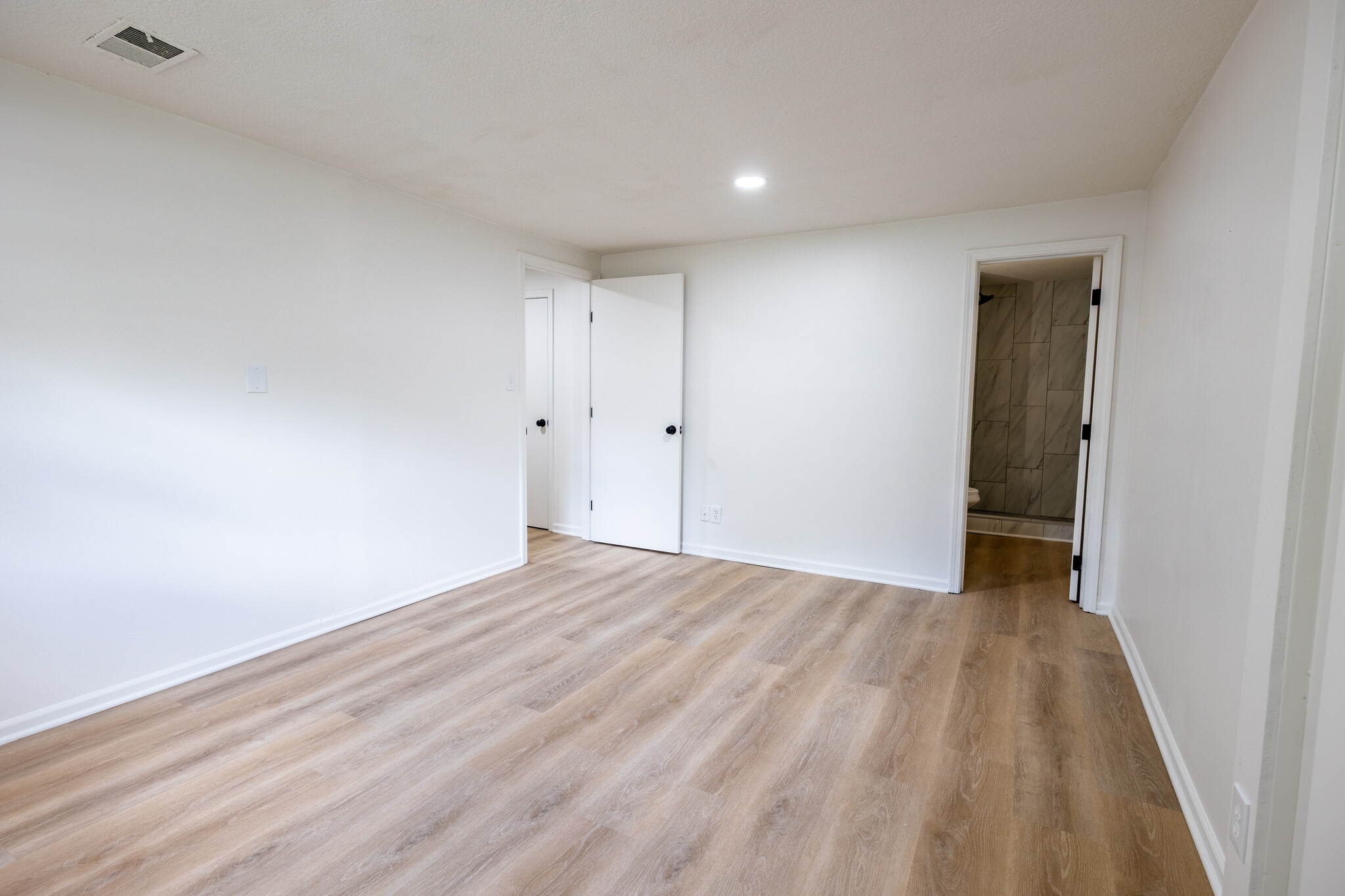 Building Photo - 8659 Riggs St