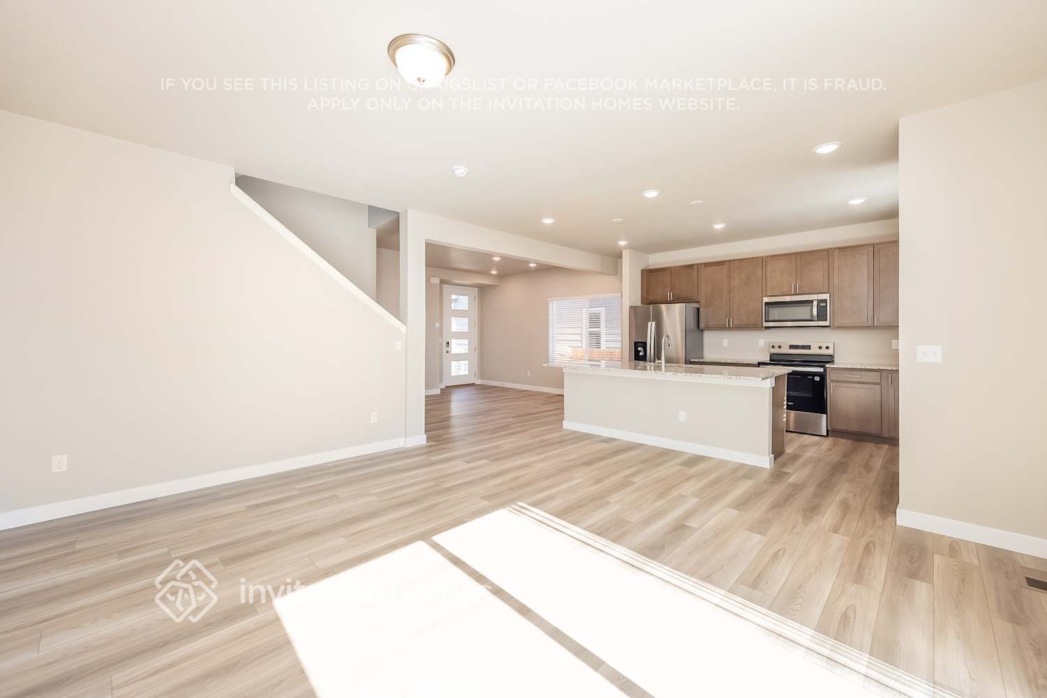 Building Photo - 13613 Arriba Dr