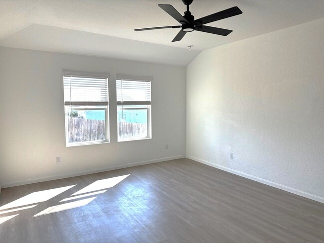 Building Photo - UPGRADED 2359 SF in HIDDEN TRAILS - 4 BR/3...
