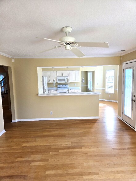 Building Photo - 3028 Vance Way