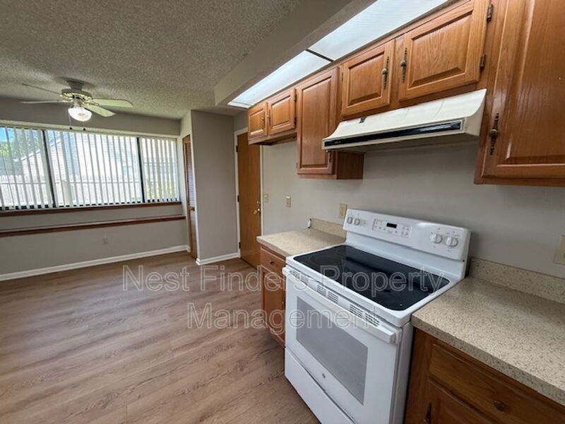 Building Photo - 11290 Southbury Pl