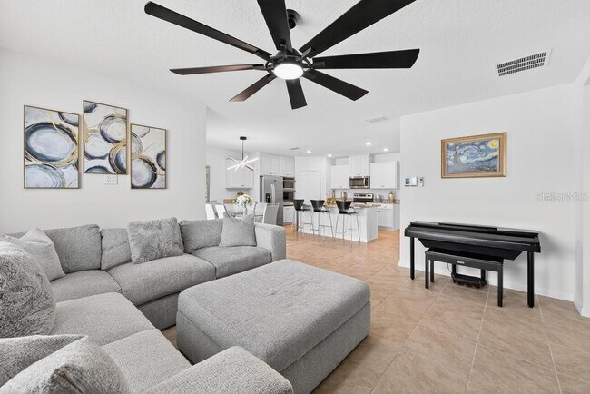 Building Photo - 33470 Always Dreaming Ct