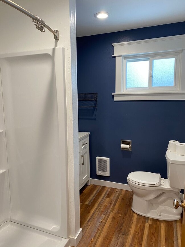 Building Photo - Spacious 4 Bedroom House in Spokane Valley!