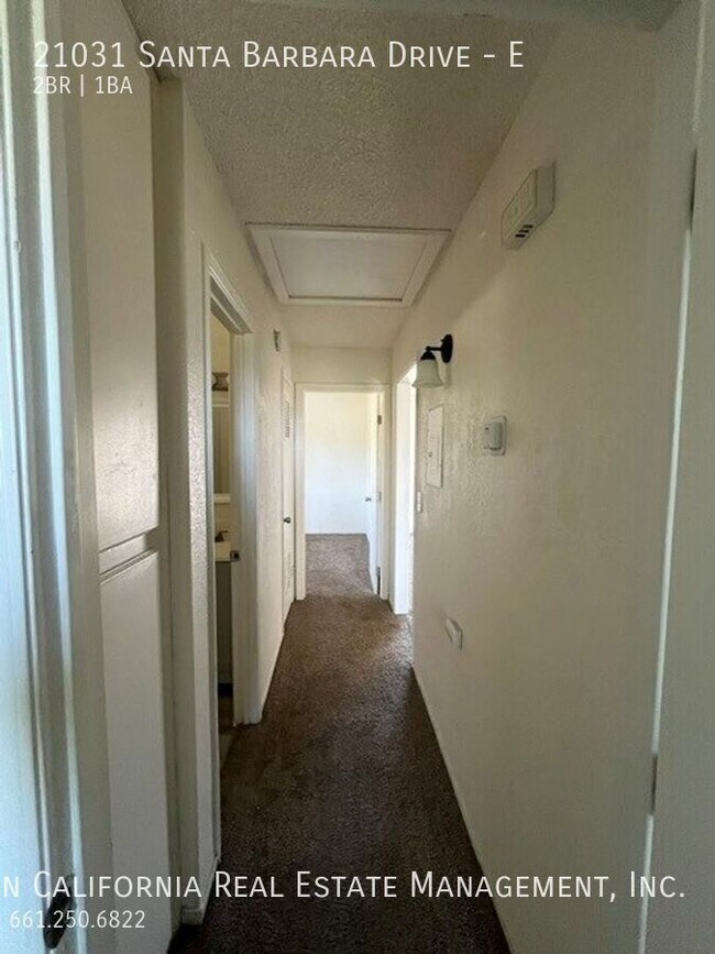 Building Photo - 21031 Santa Barbara Dr