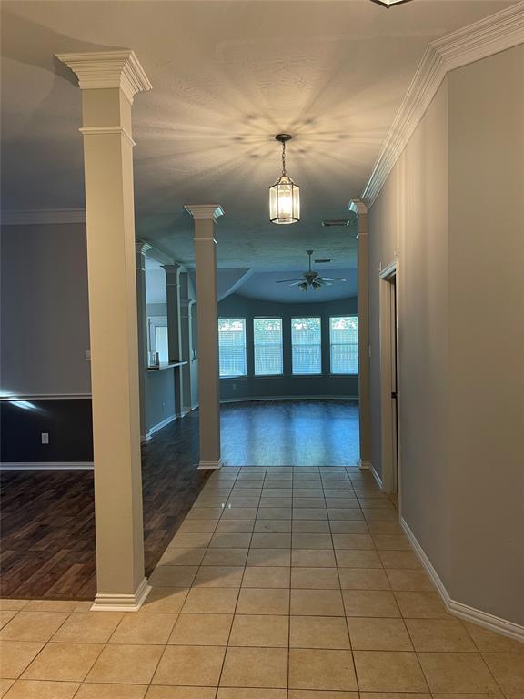 Building Photo - 7631 Golden Thistle Ln