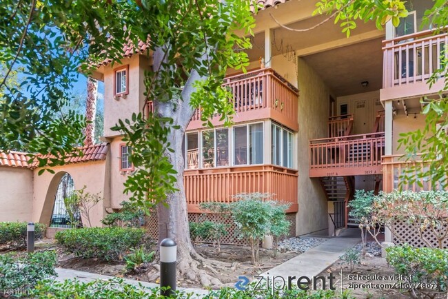 Building Photo - 2 br, 2 bath Condo - 1037 Alta Mira Drive,...