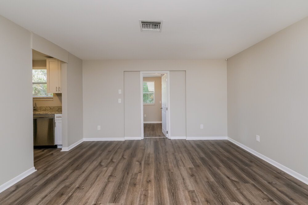 Building Photo - 9499 Hayes St