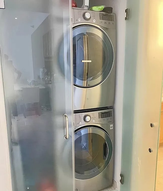 Building Photo - "Modern 1-Bed Oasis in Flushing with Pool ...