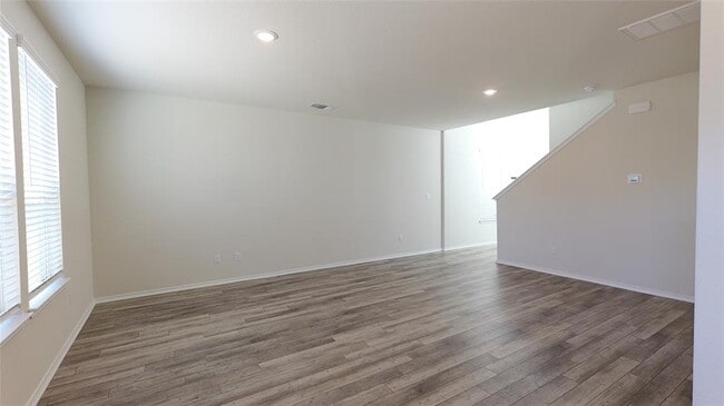 Building Photo - 59 Pacific Loon St