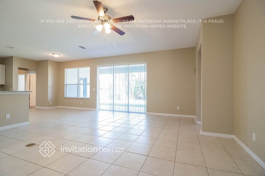 Building Photo - 643 Bridgeway Blvd