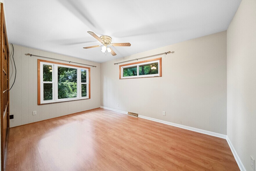 Office - 162 Osborne St