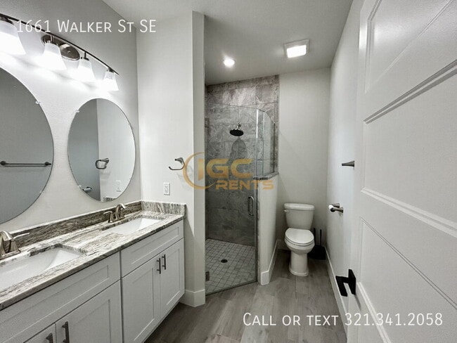 Building Photo - 1661 Walker St SE