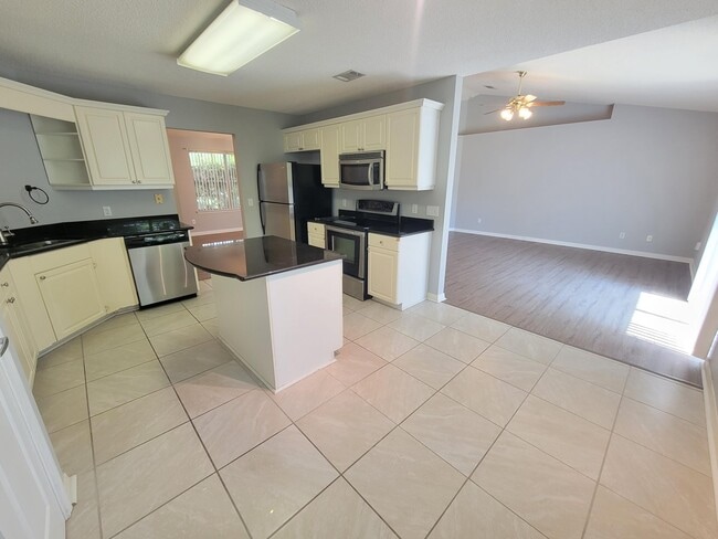 Building Photo - 2734 Rambler Ct