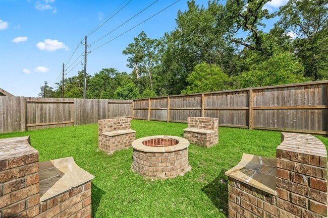 Building Photo - 2907 Skerne Forest Dr