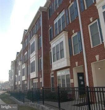 Building Photo - 4565 Whittemore Pl