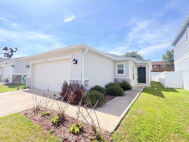 Building Photo - 1084 Papaya Cir.