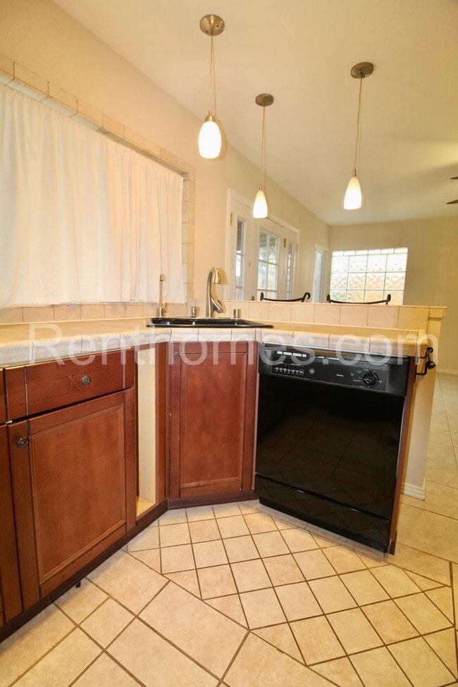 Building Photo - 8959 Canis Ln