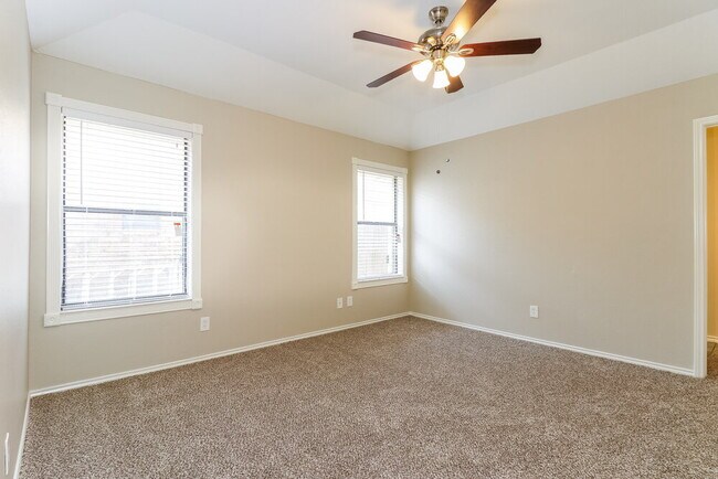 Building Photo - 6410 Running Creek Dr