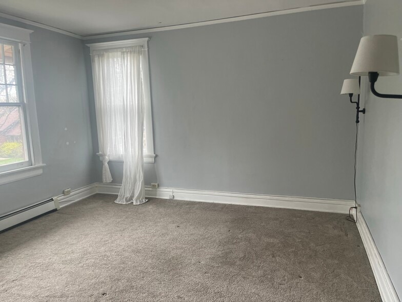 Building Photo - 1263 Milwaukee St