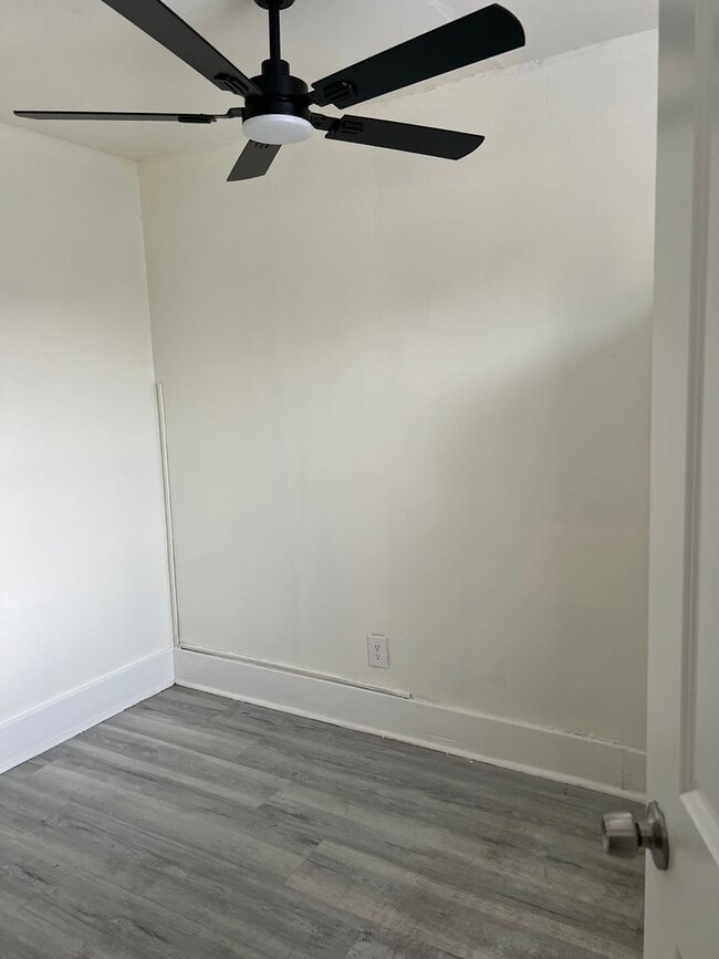 Building Photo - 3561 Atlantic St