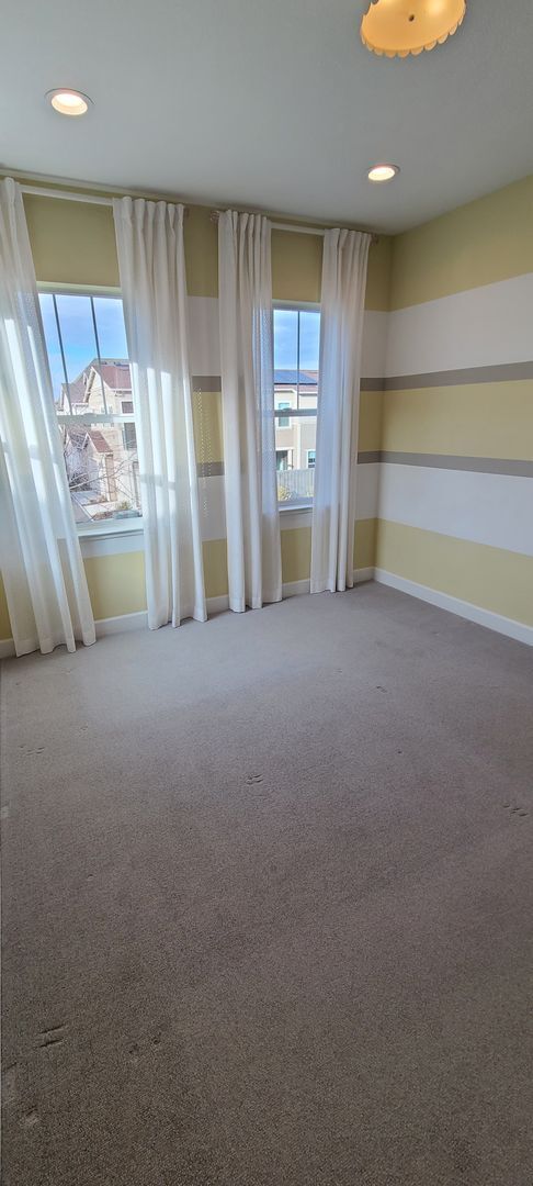 Building Photo - Gorgeous 4 Bedroom Model Home in the Cannery