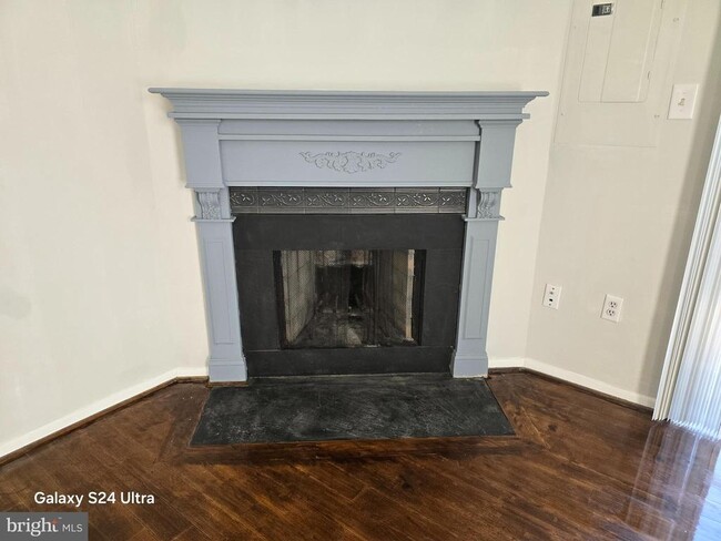 Building Photo - 13825 Cabernet Ct