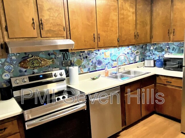 Building Photo - 18828 Star Hill Ln