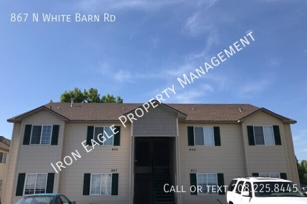 Primary Photo - 867 N White Barn Rd