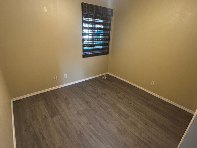 Building Photo - **Price-reduction** Available now: 3 Bedroom house two blocks from the shell beach cliffs