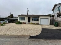 Building Photo - 464 Arbutus Ave