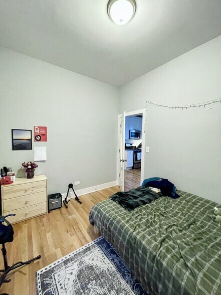 Bedroom #2 - 2135 S Fairfield Ave