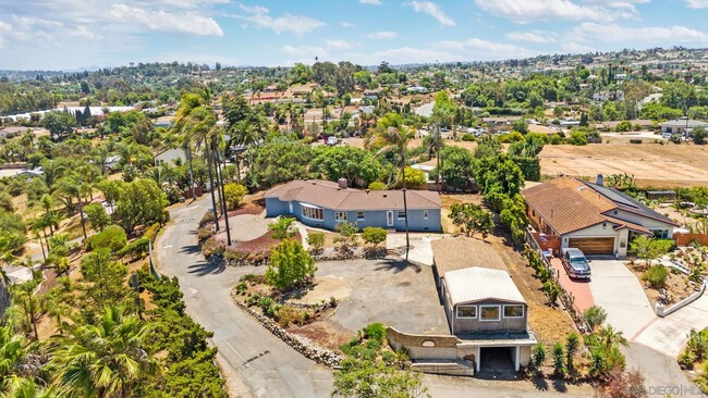 Primary Photo - 2530 Pruett Dr
