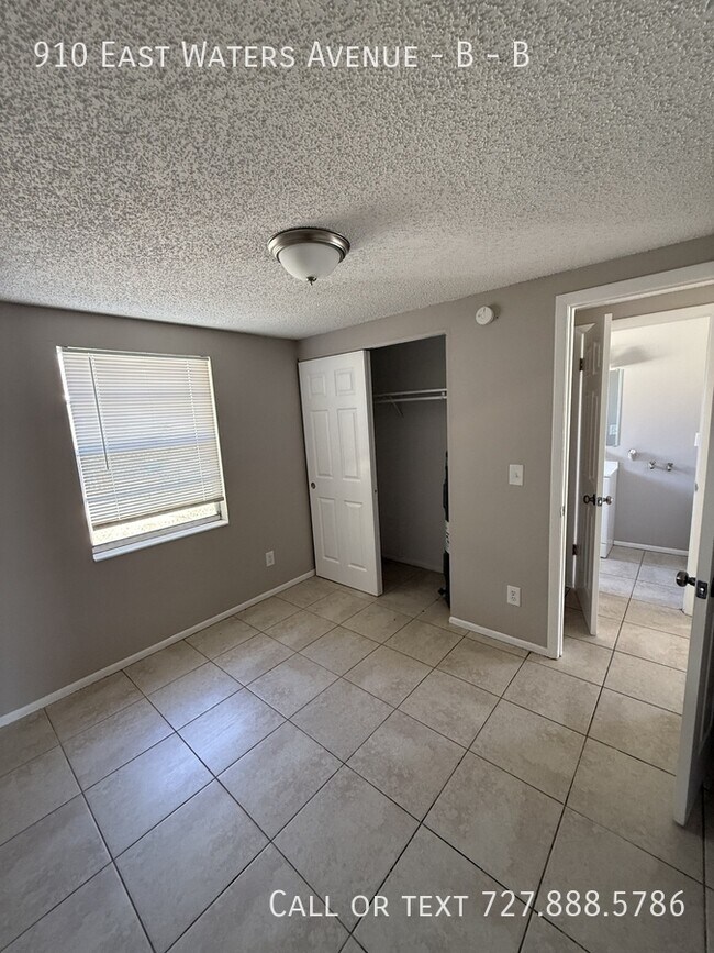 Building Photo - 910 E Waters Ave