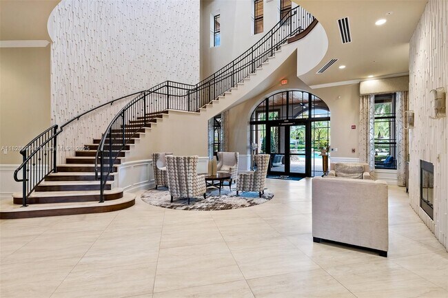 Building Photo - 8446 Lake Majesty Ln