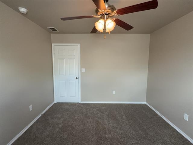 Building Photo - 704 E College St