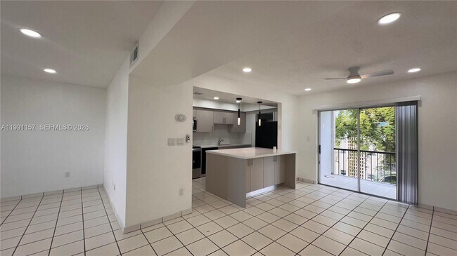 Building Photo - 8401 SW 107th Ave