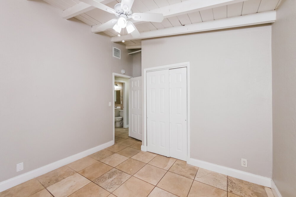 Building Photo - 1616 NW 16th St