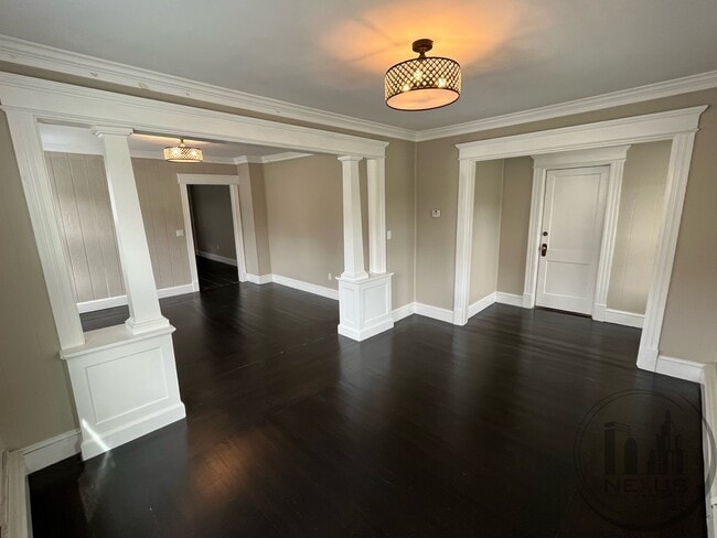 Building Photo - 62 Vail St