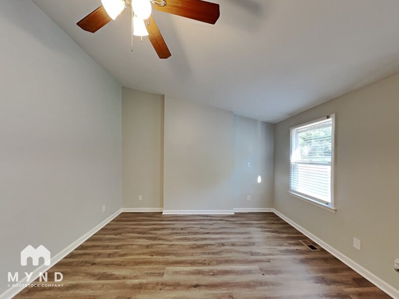 Building Photo - 2716 Goshawk Ln