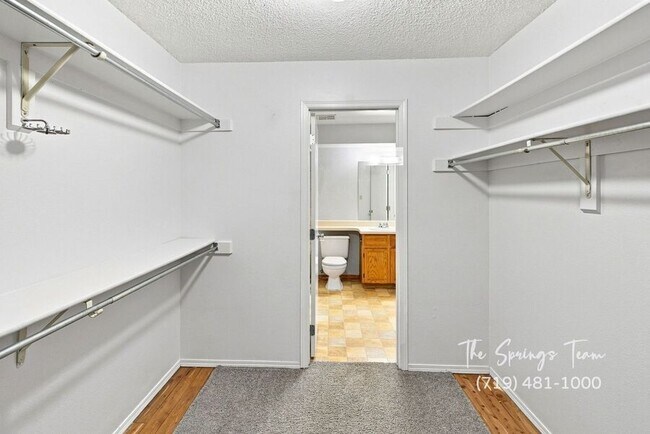 Building Photo - 4349 Hunting Meadows Cir