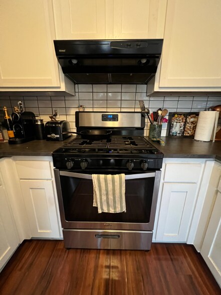 Building Photo - 12301 Furrow Cove