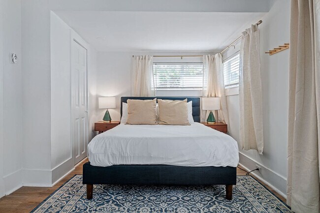 Building Photo - 23 Old Mission Ave