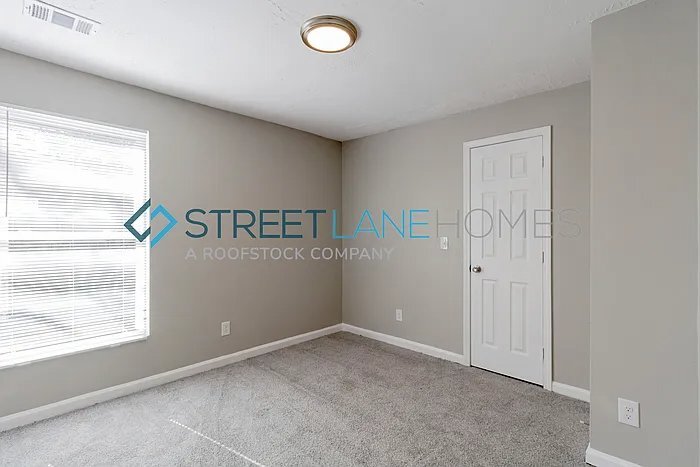 Building Photo - 205 Wendan Way