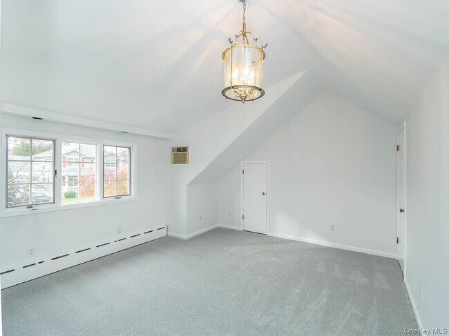 Building Photo - 41 S 4th St