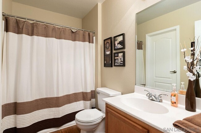 Building Photo - 12095 Alta Carmel Ct