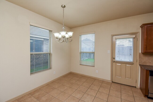 Building Photo - 2106 Harmon Crest Ct