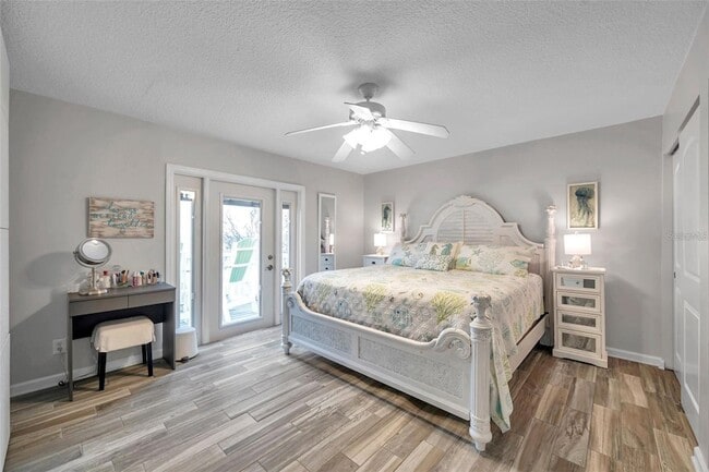 Building Photo - 5258 Beach Dr SE