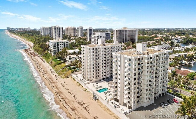 Building Photo - 4511 S Ocean Blvd
