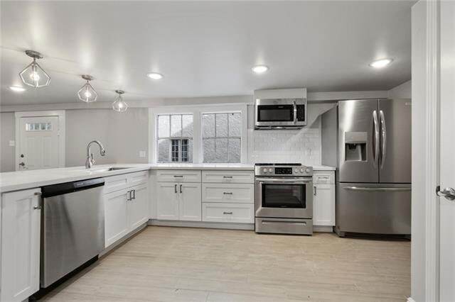 Building Photo - 1428 Broadway St